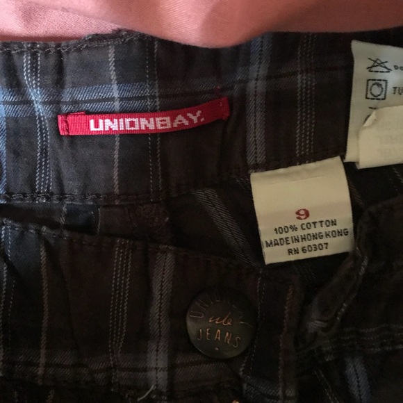 2 pr cute Bermuda shorts Roxy union bay - Picture 4 of 4